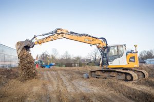 TR - Les pelles sur chenilles Liebherr la Série R fête ses 60 ans